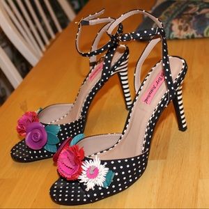 Betsy Johnson black and white polka dot heels